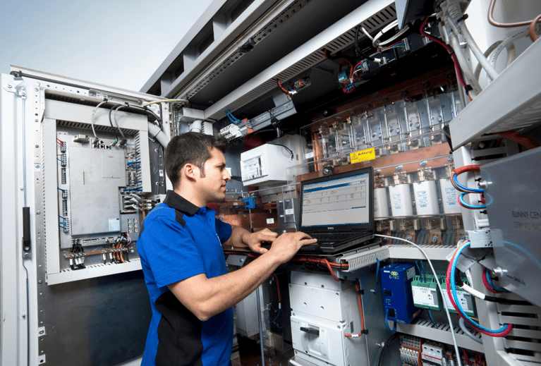 header_betriebsfuehrung stromspeicher